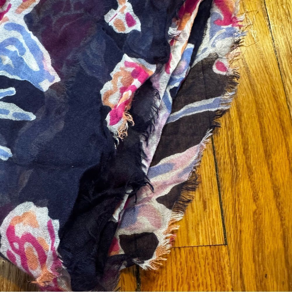 Lilly Pulitzer Scarf Navy Floral - Picture 2 of 2